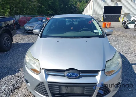 2012 Ford Focus Se из США, поврежденный, VIN 1FAHP3F2XCL229707